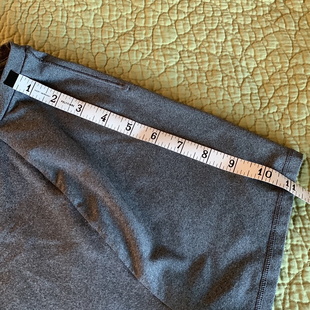 All In Motion Gray Workout Top Size XXL - Picture 7 of 10